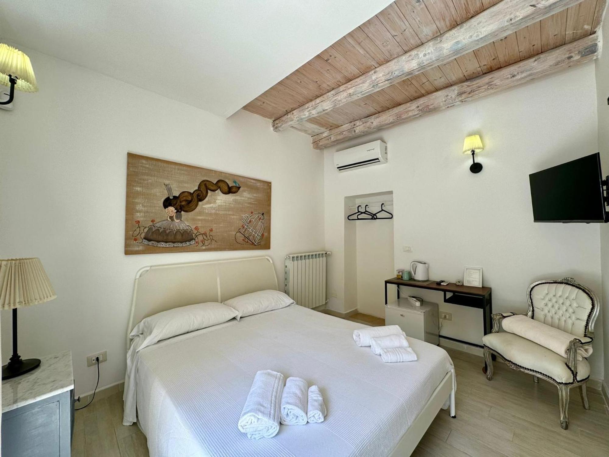 Re Bafe Hotel Syracuse ภายนอก รูปภาพ