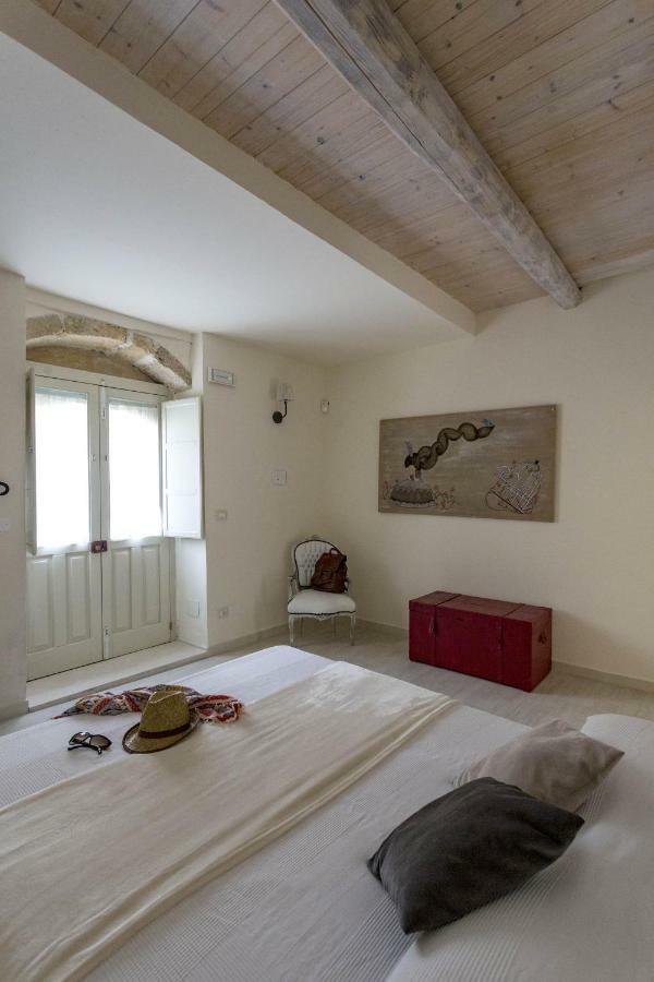 Re Bafe Hotel Syracuse ภายนอก รูปภาพ
